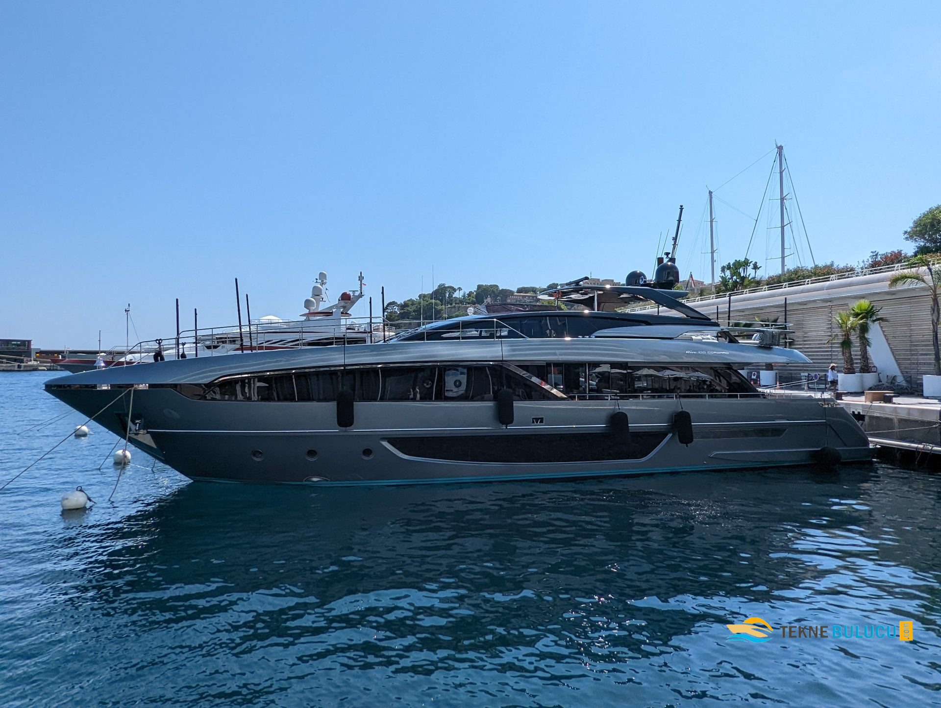 Riva 100 Corsaro 2026 iç mekan 3