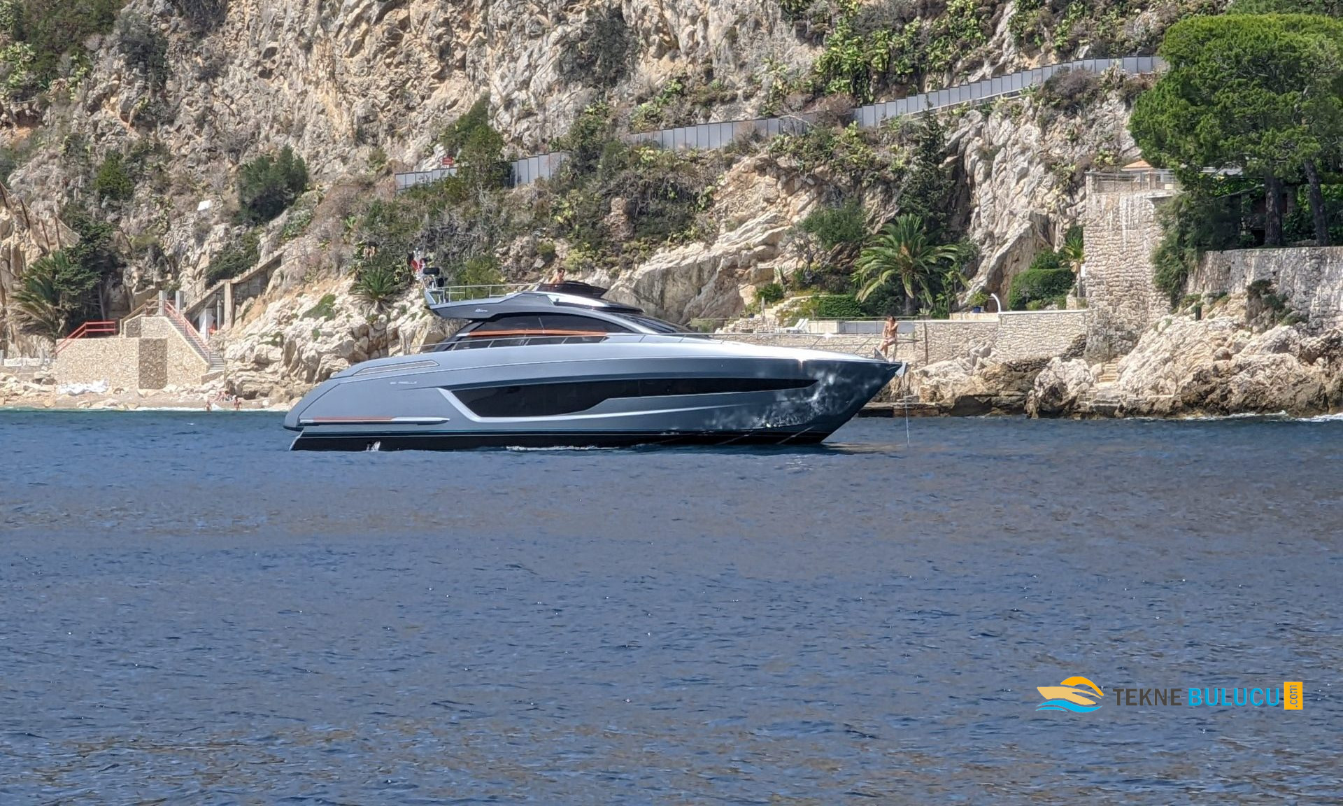 Riva 66 Ribelle 2020 iç mekan 3