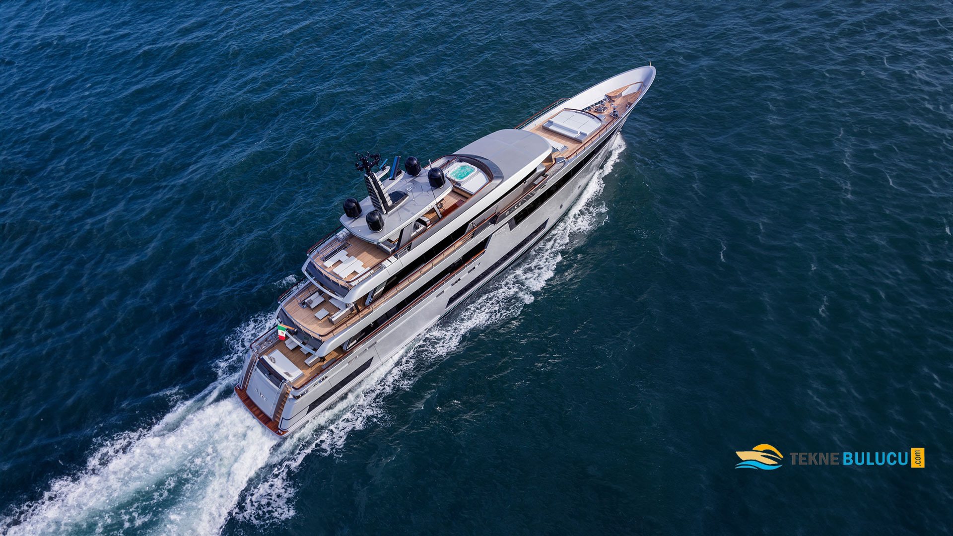 Riva 50 Metri 2022 iç mekan 3