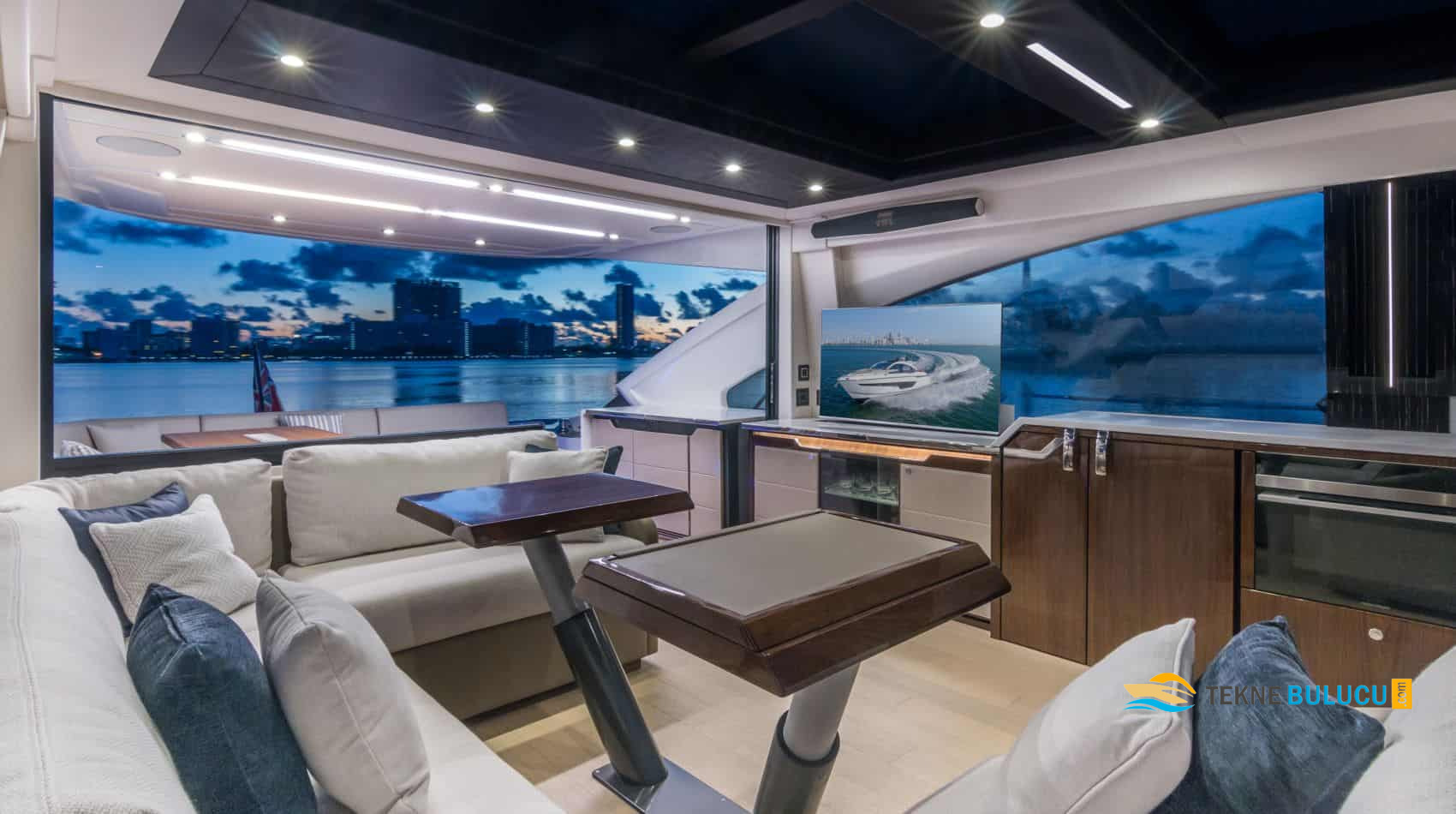 Fairline Targa 63 GTO 2025 iç mekan 3