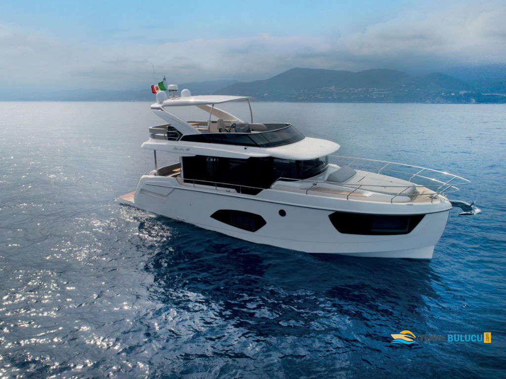 Absolute Navetta 48 2017 iç mekan 3