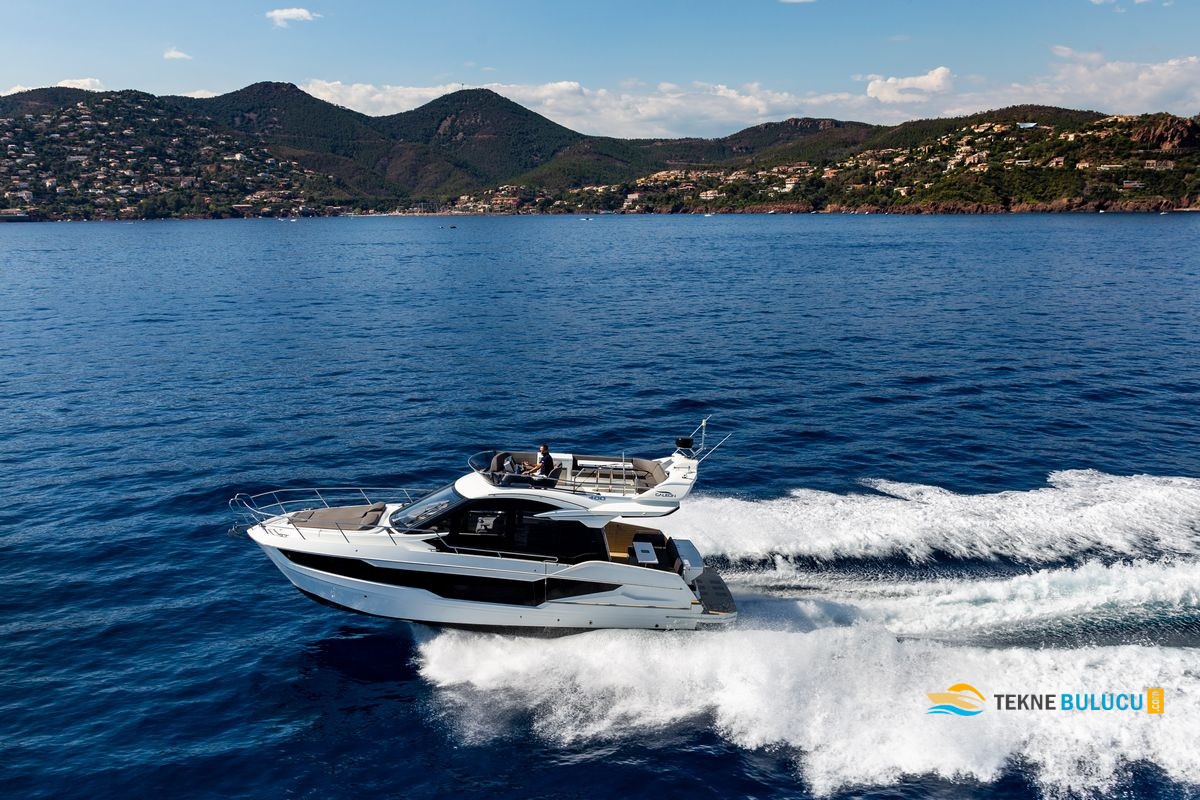 Galeon 400 Fly 2024 iç mekan 3