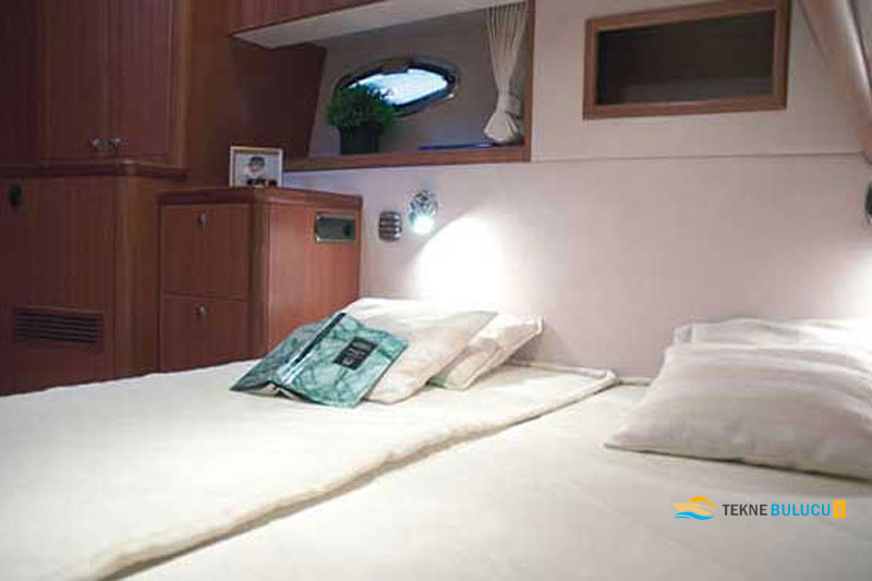Galeon 440 Fly 2018 iç mekan 3