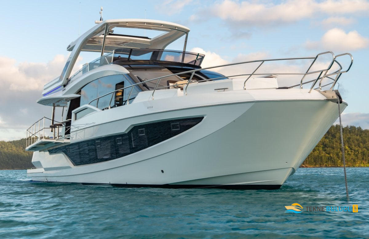 Galeon 640 Fly 2026 iç mekan 3