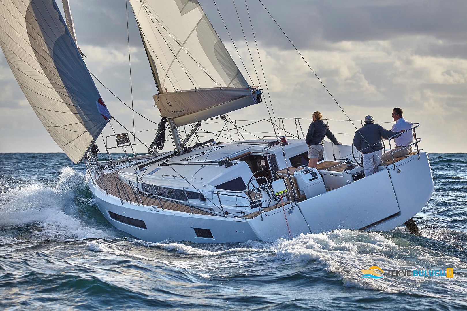 Jeanneau Sun Odyssey 490 2024 iç mekan 3