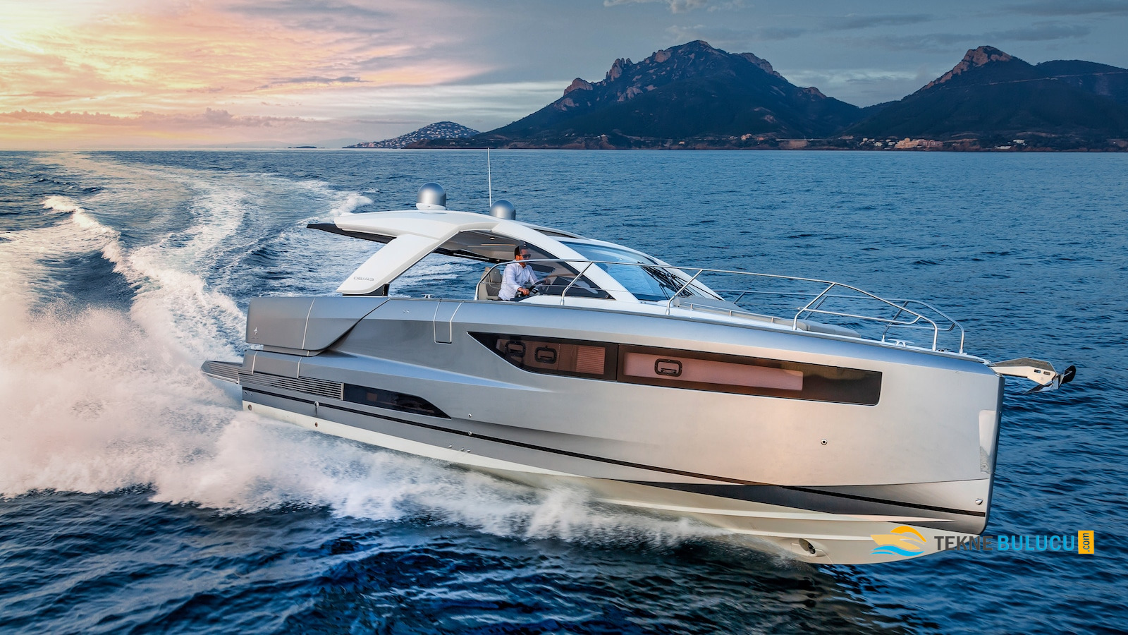 Jeanneau DB 43 2025 iç mekan 3