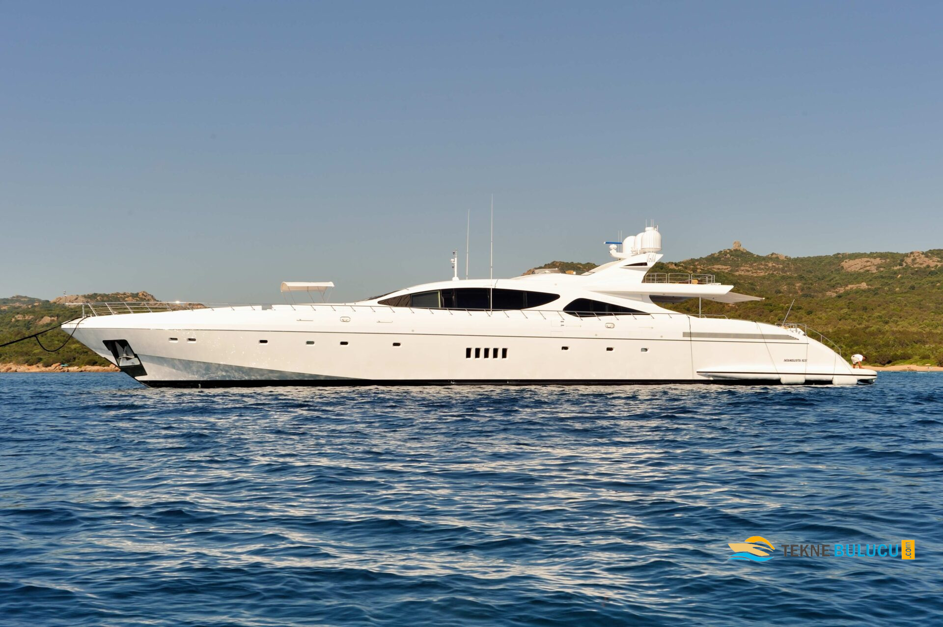 Mangusta 165 2009 iç mekan 3