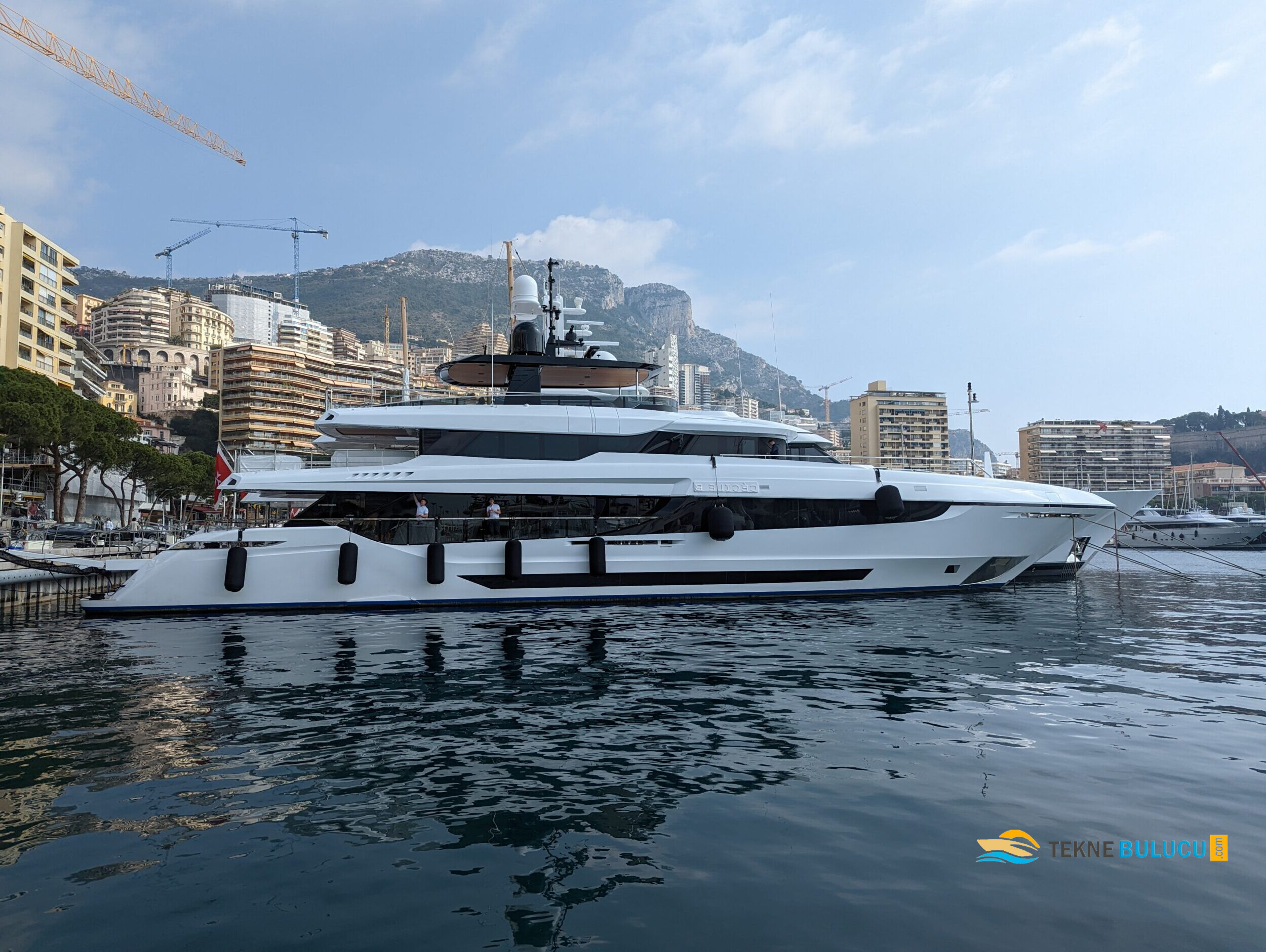 Mangusta Oceano 42 2017 iç mekan 3