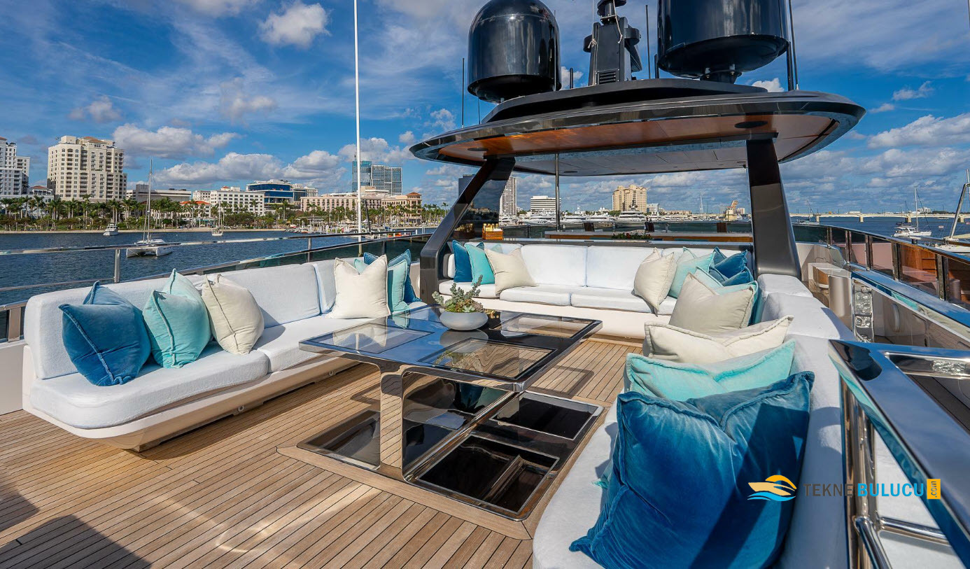 Mangusta Oceano 42 2023 iç mekan 3