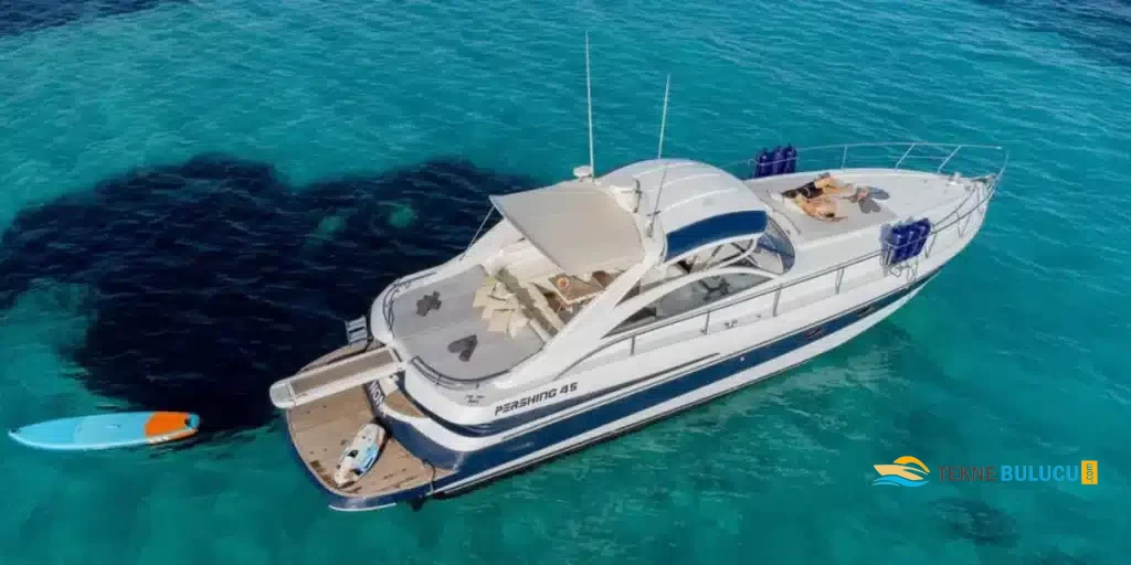 Pershing 45 2005 iç mekan 3
