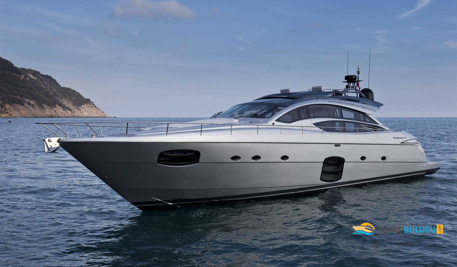 Pershing 74 2021 iç mekan 3