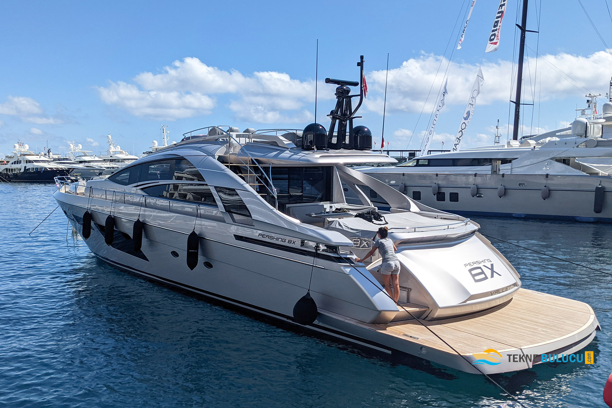 Pershing 8X 2020 iç mekan 3
