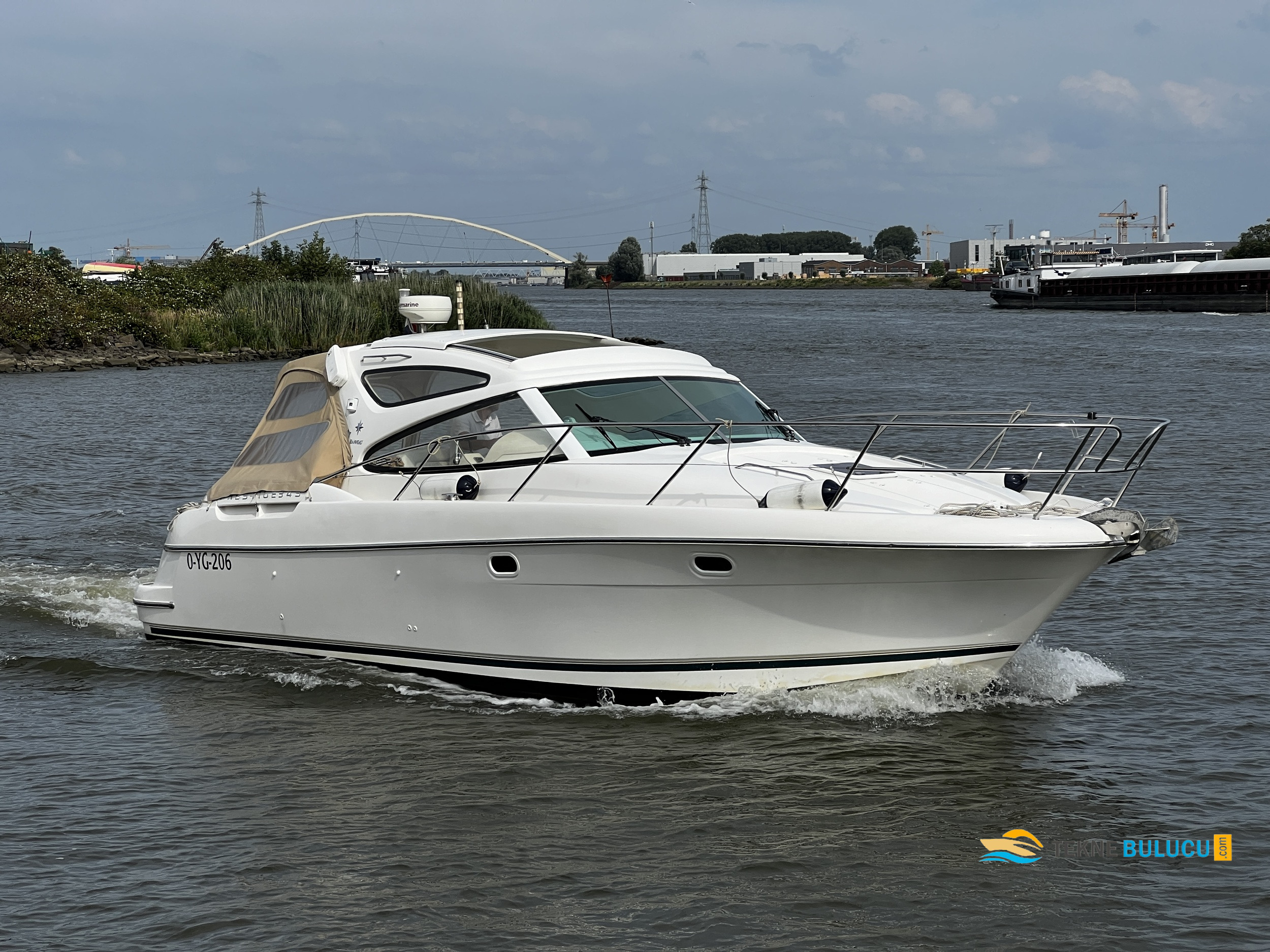 Prestige 34 2009 iç mekan 3