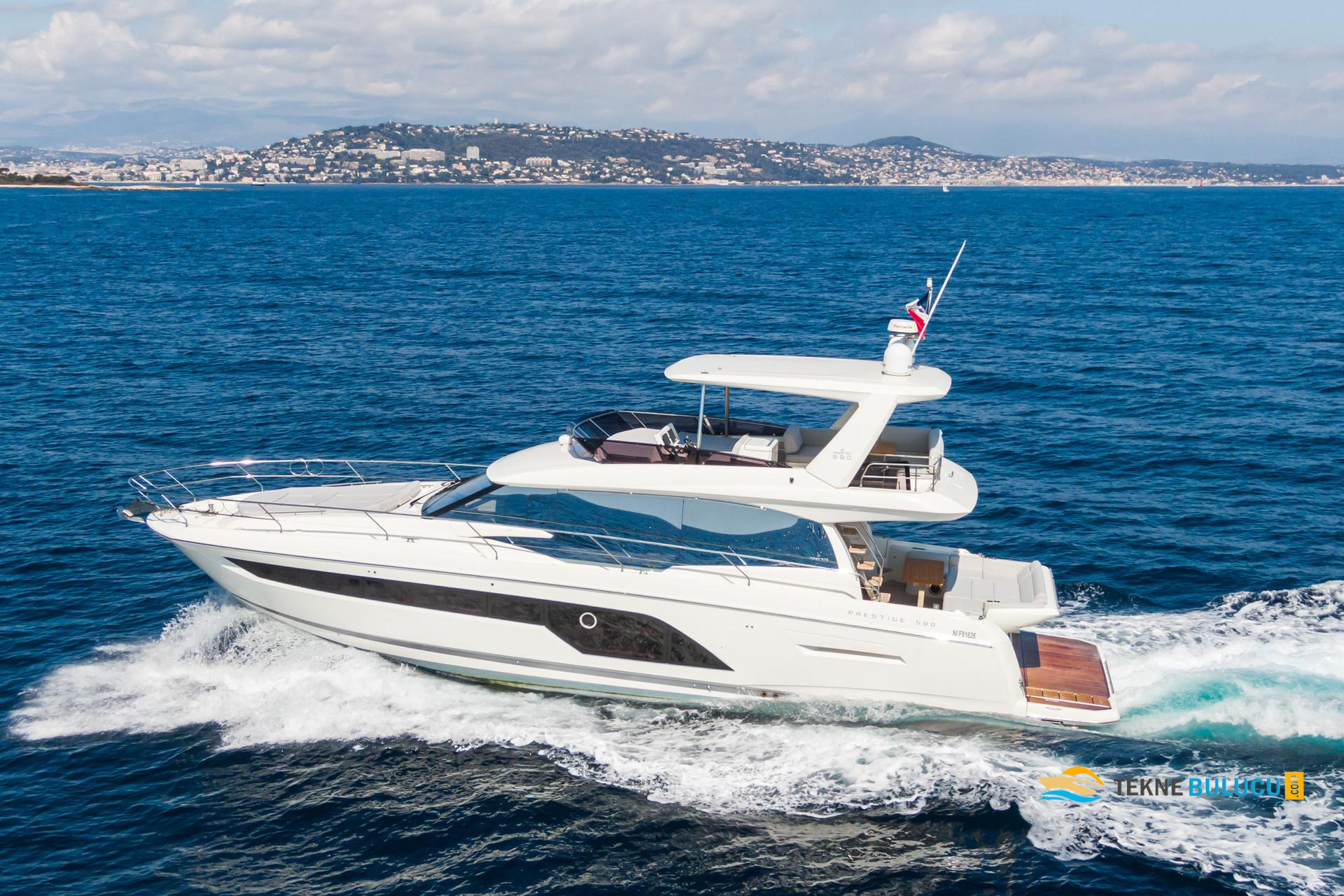 Prestige 590 2026 iç mekan 3
