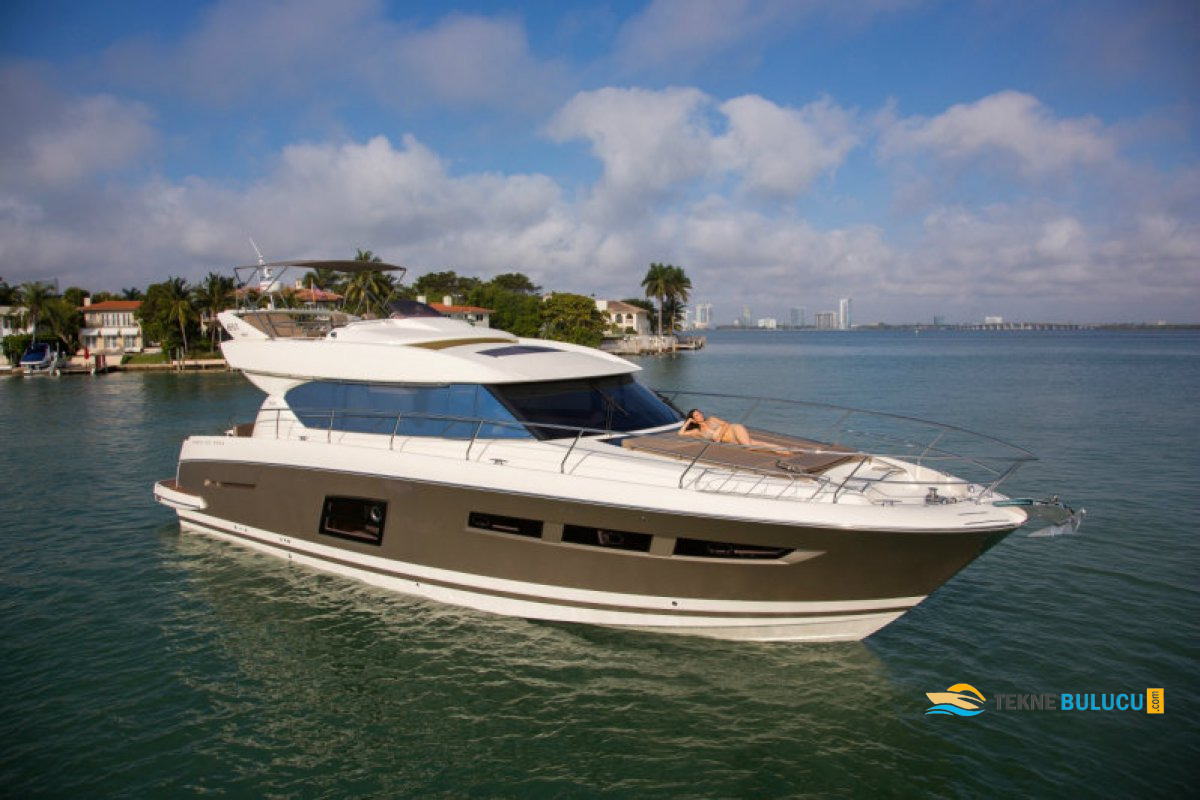 Prestige 620 2016 iç mekan 3