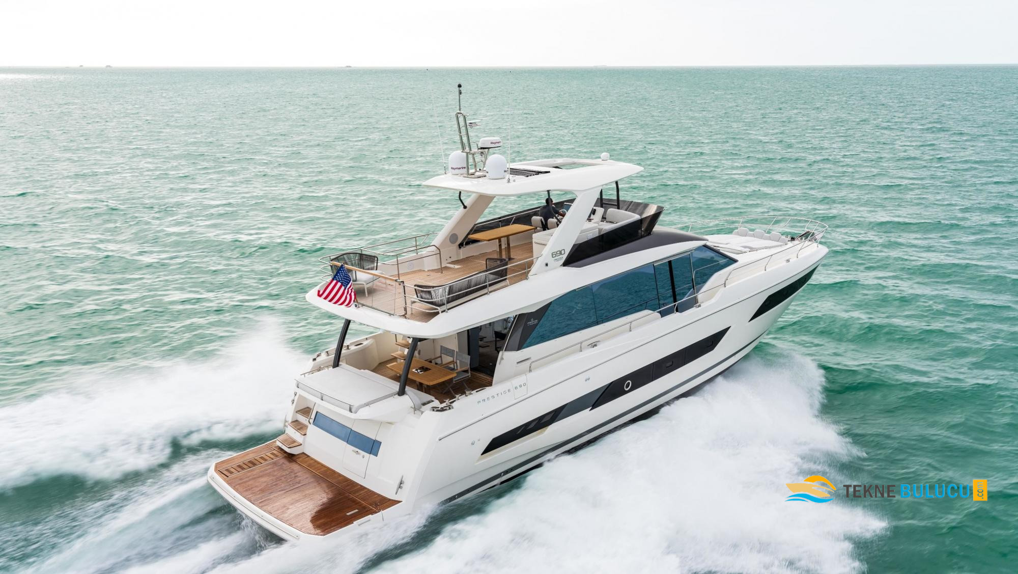 Prestige 690 2022 iç mekan 3