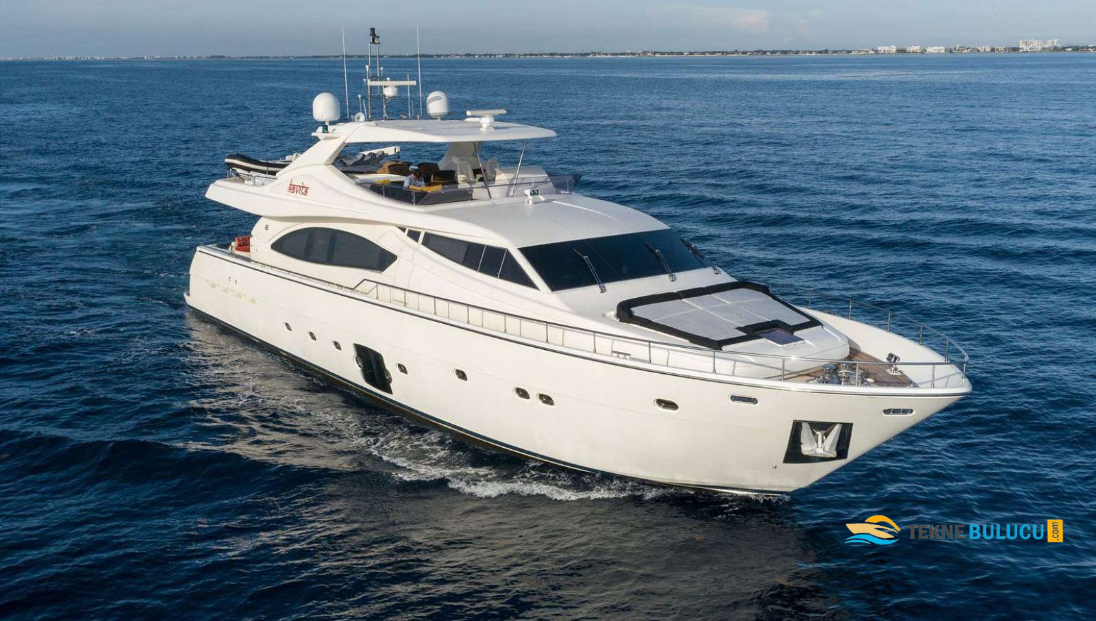 Ferretti 881 2009 iç mekan 3