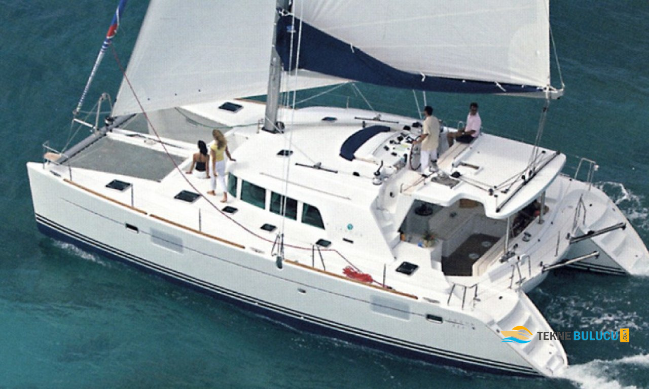 Lagoon 440 2010 inceleme