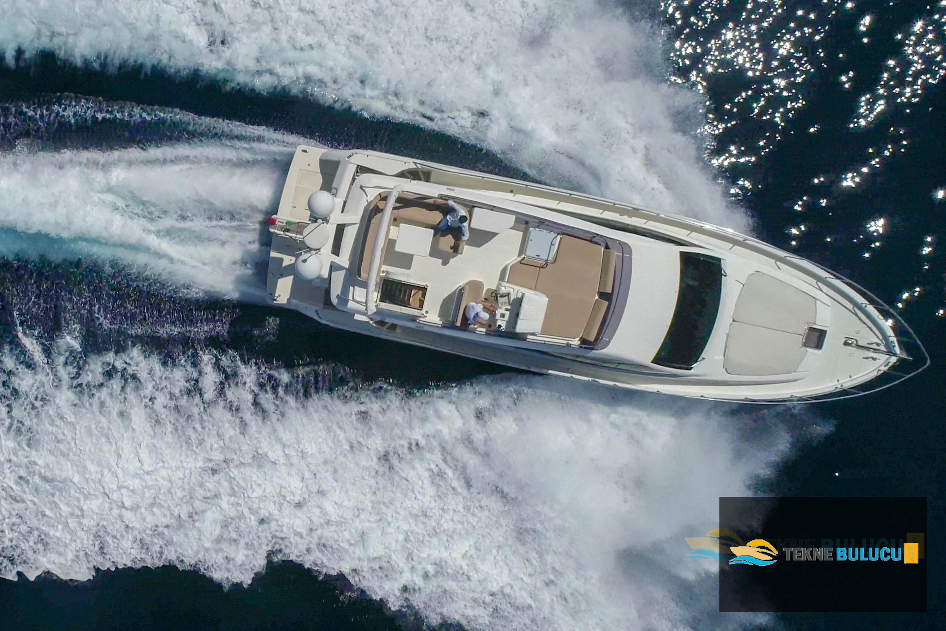 Ferretti 560 / 570 2012 iç mekan 3