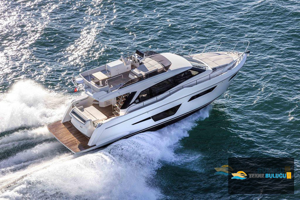 Ferretti 500 2015 iç mekan 3