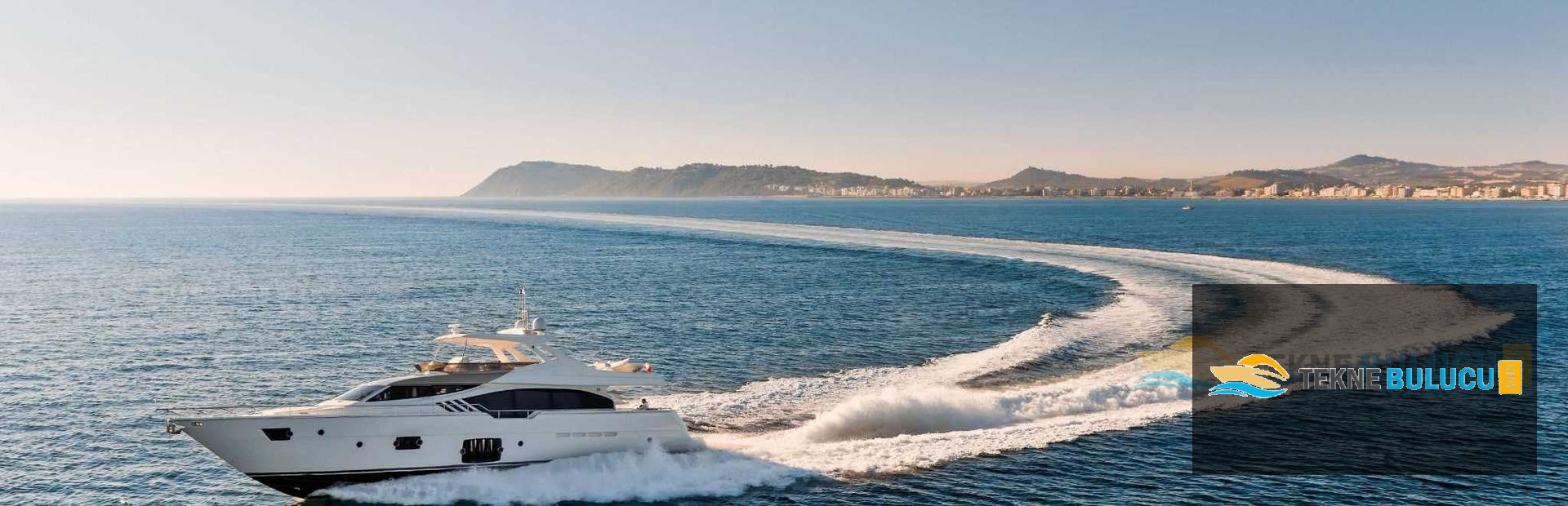 Ferretti 870 2012 iç mekan 3