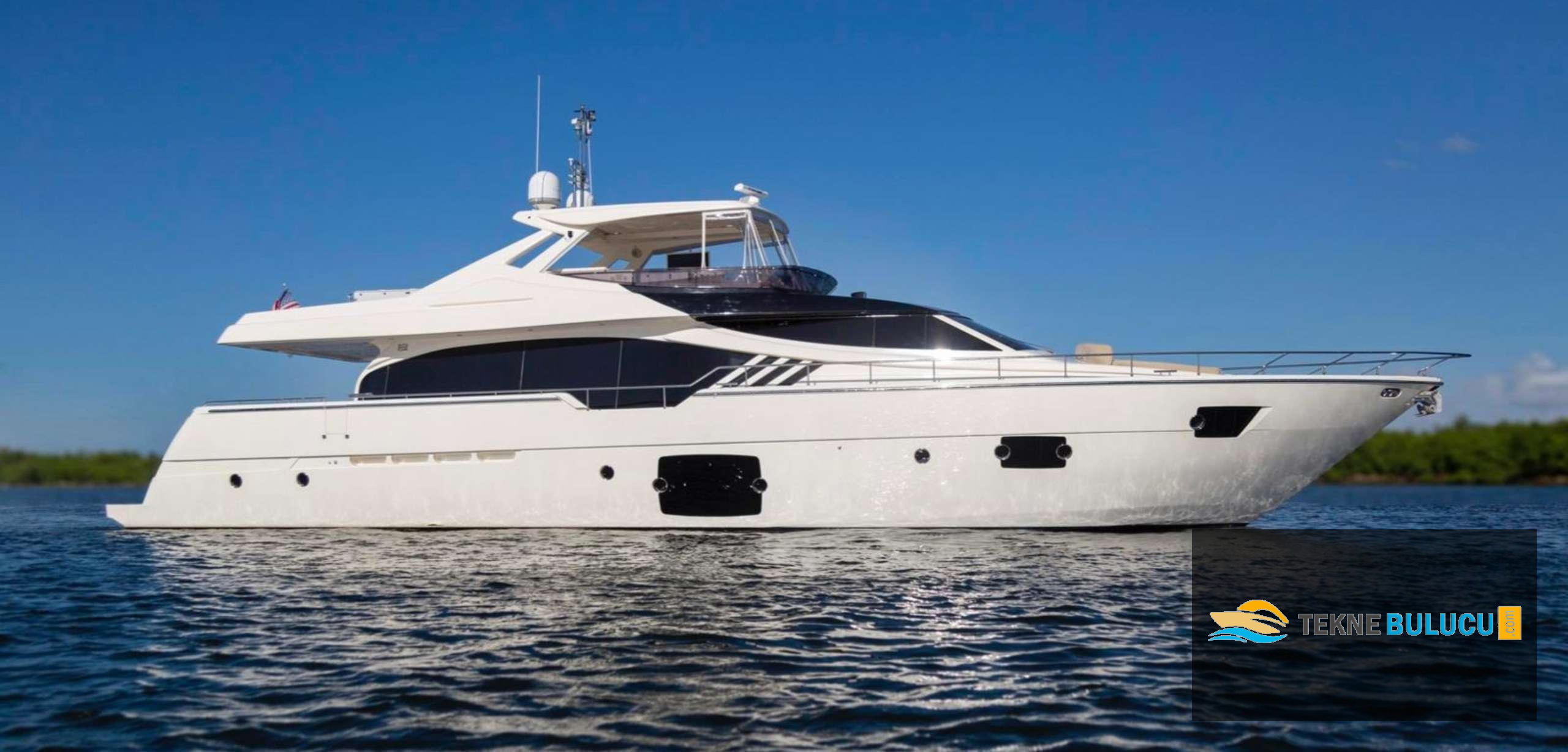 Ferretti 870 2015 iç mekan 2