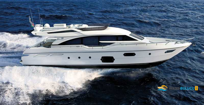 Ferretti 690 2014 iç mekan 1