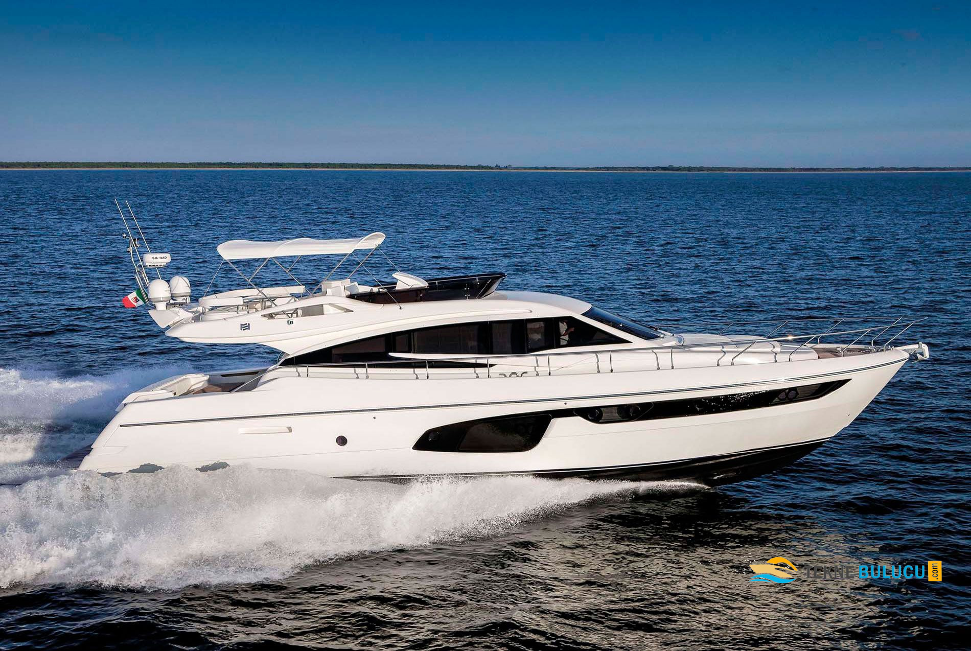 Ferretti 650 2016 iç mekan 2