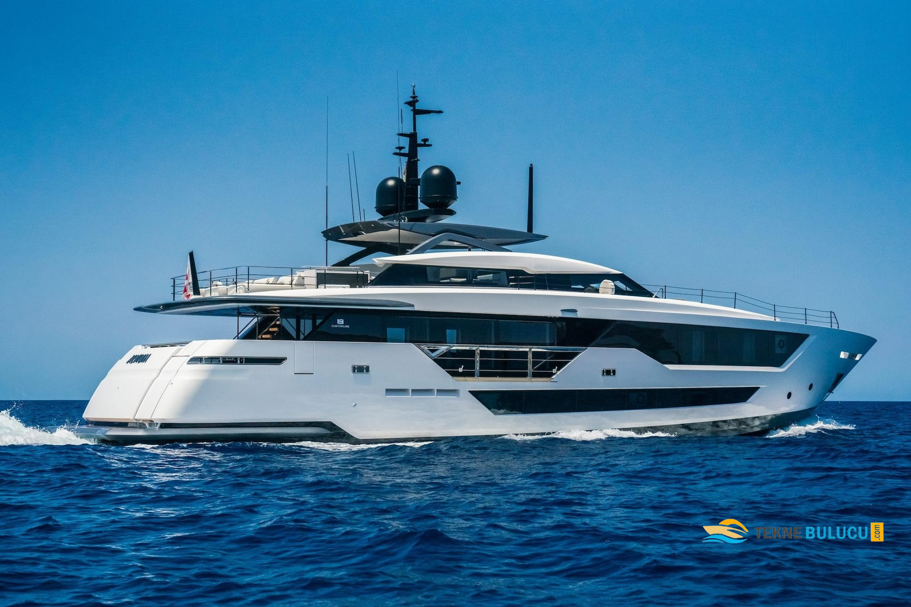Ferretti 1000 2024 iç mekan 1