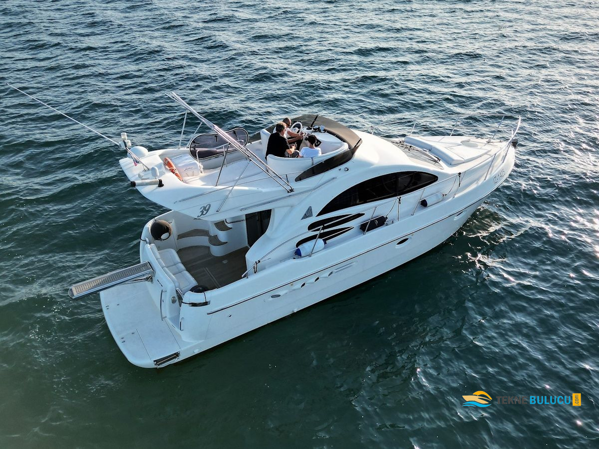 Azimut 39 Fly 2005 inceleme