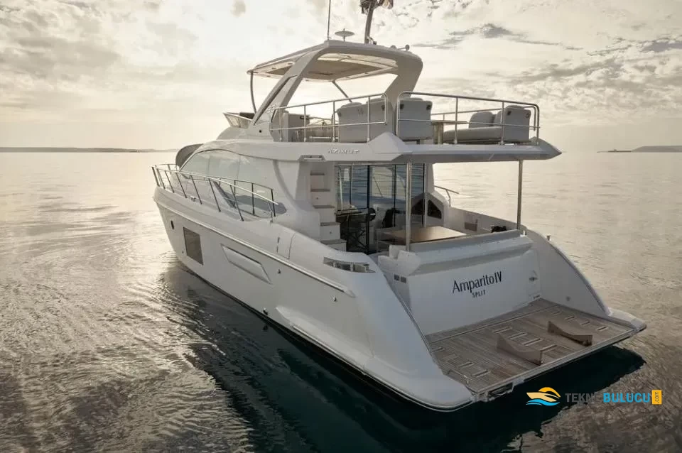 Azimut 55 Fly 2011 iç mekan 3