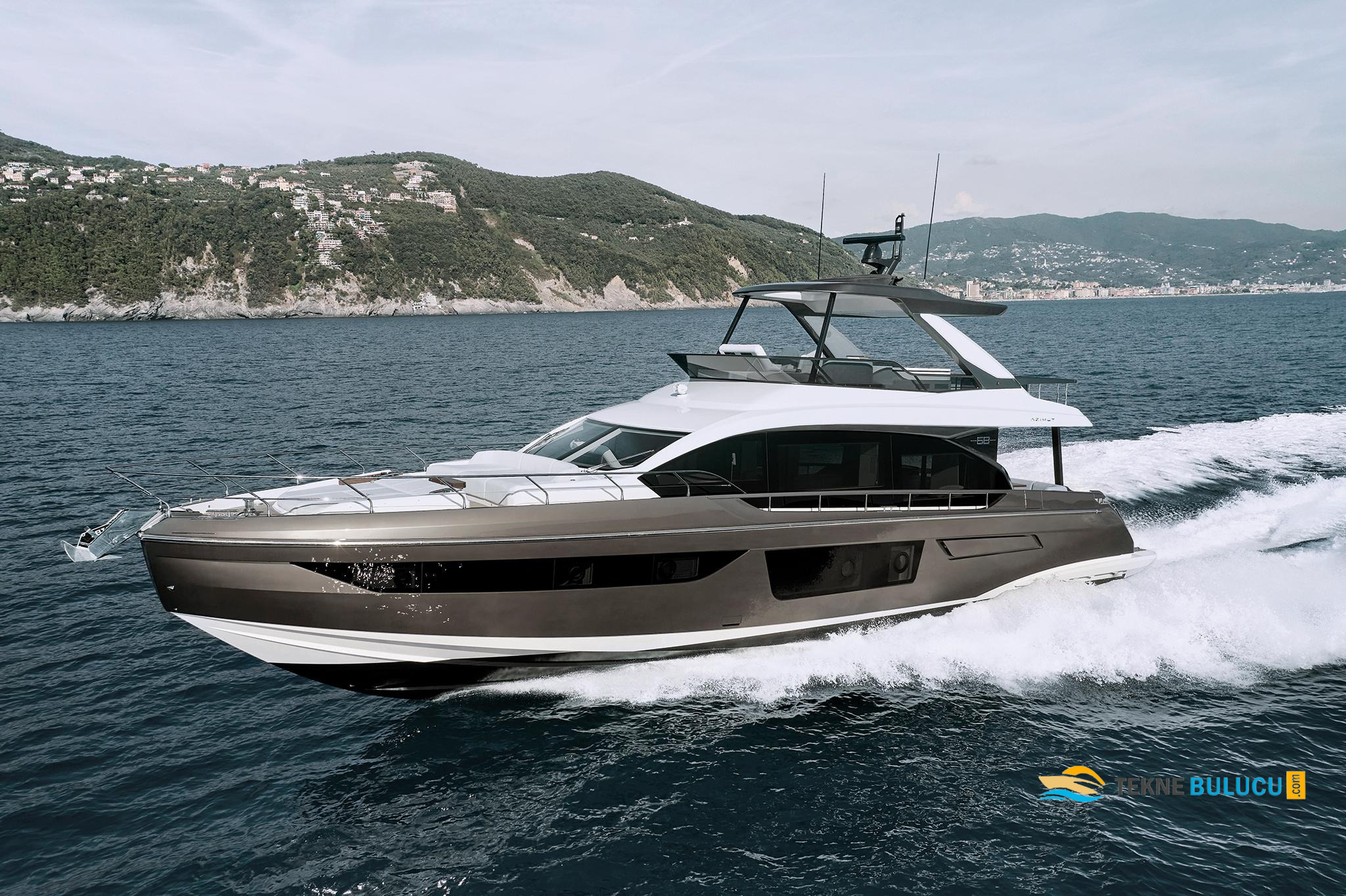 Azimut 68 Plus Fly 2010 iç mekan 1