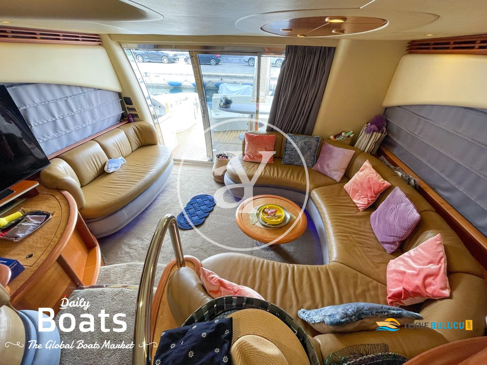 Azimut 62 Fly 2007 iç mekan 3