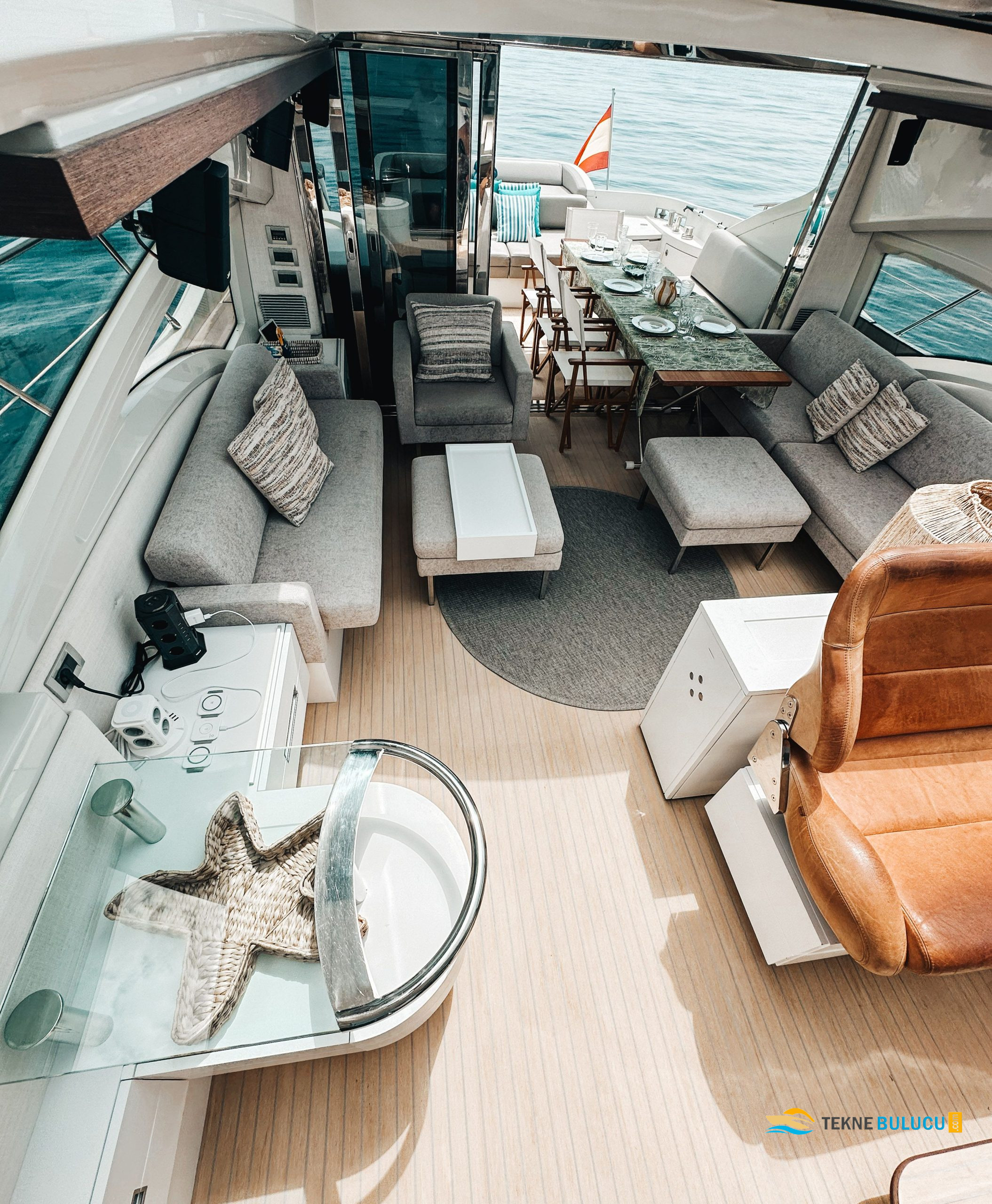Azimut 68S 2008 iç mekan 3