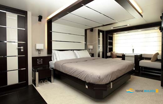 Azimut 105 Grande 2008 iç mekan 2