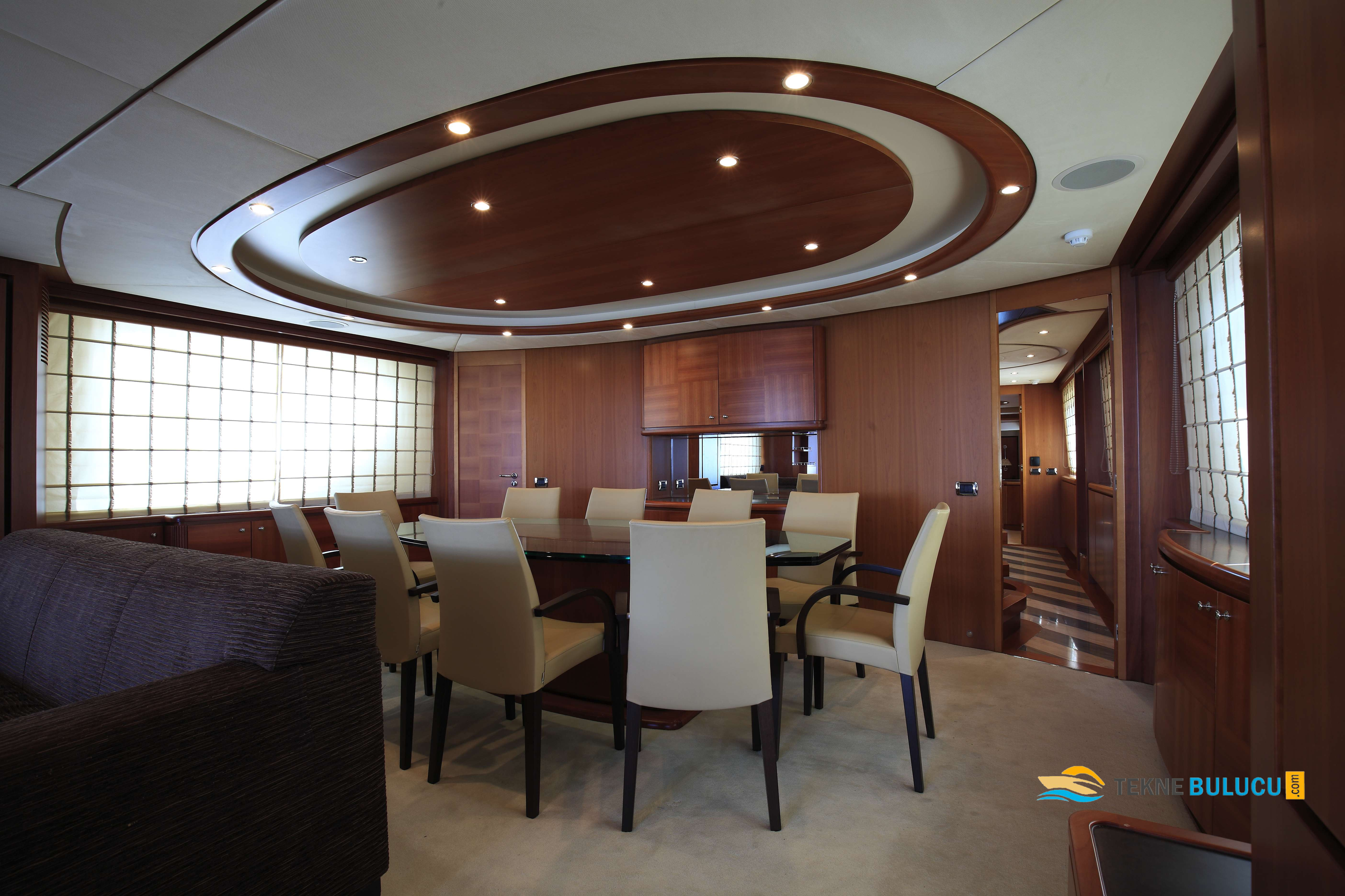 Azimut 105 Grande 2012 iç mekan 3