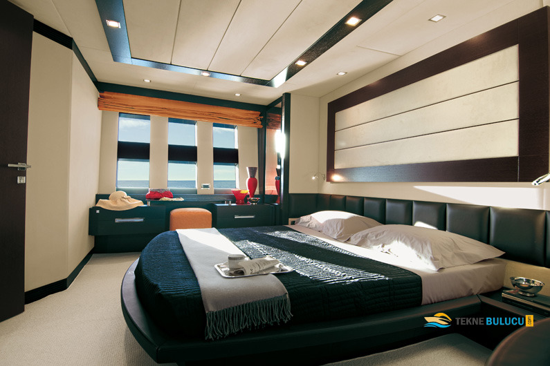 Azimut 86S 2005 iç mekan 1
