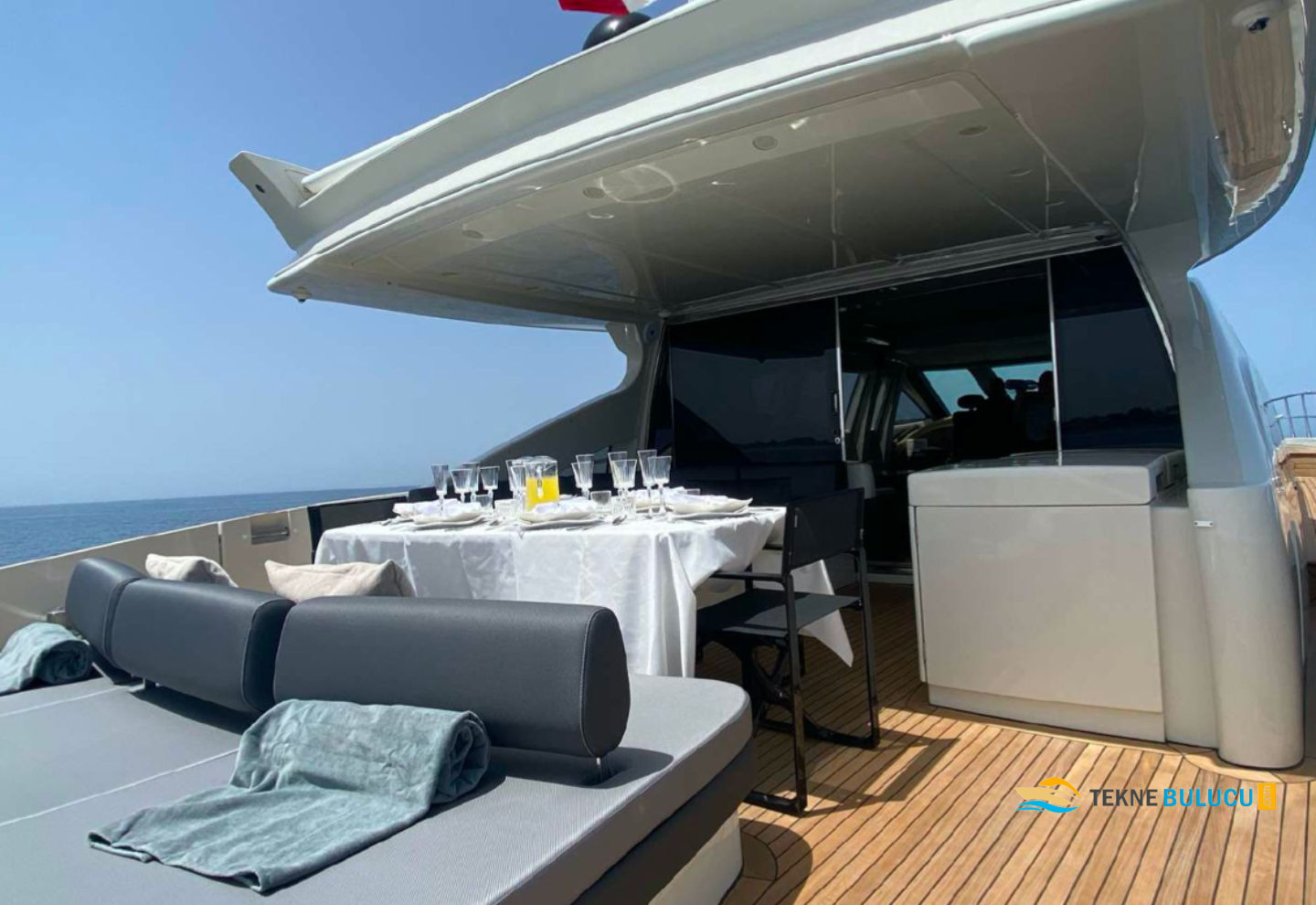 Azimut 86S 2009 iç mekan 3