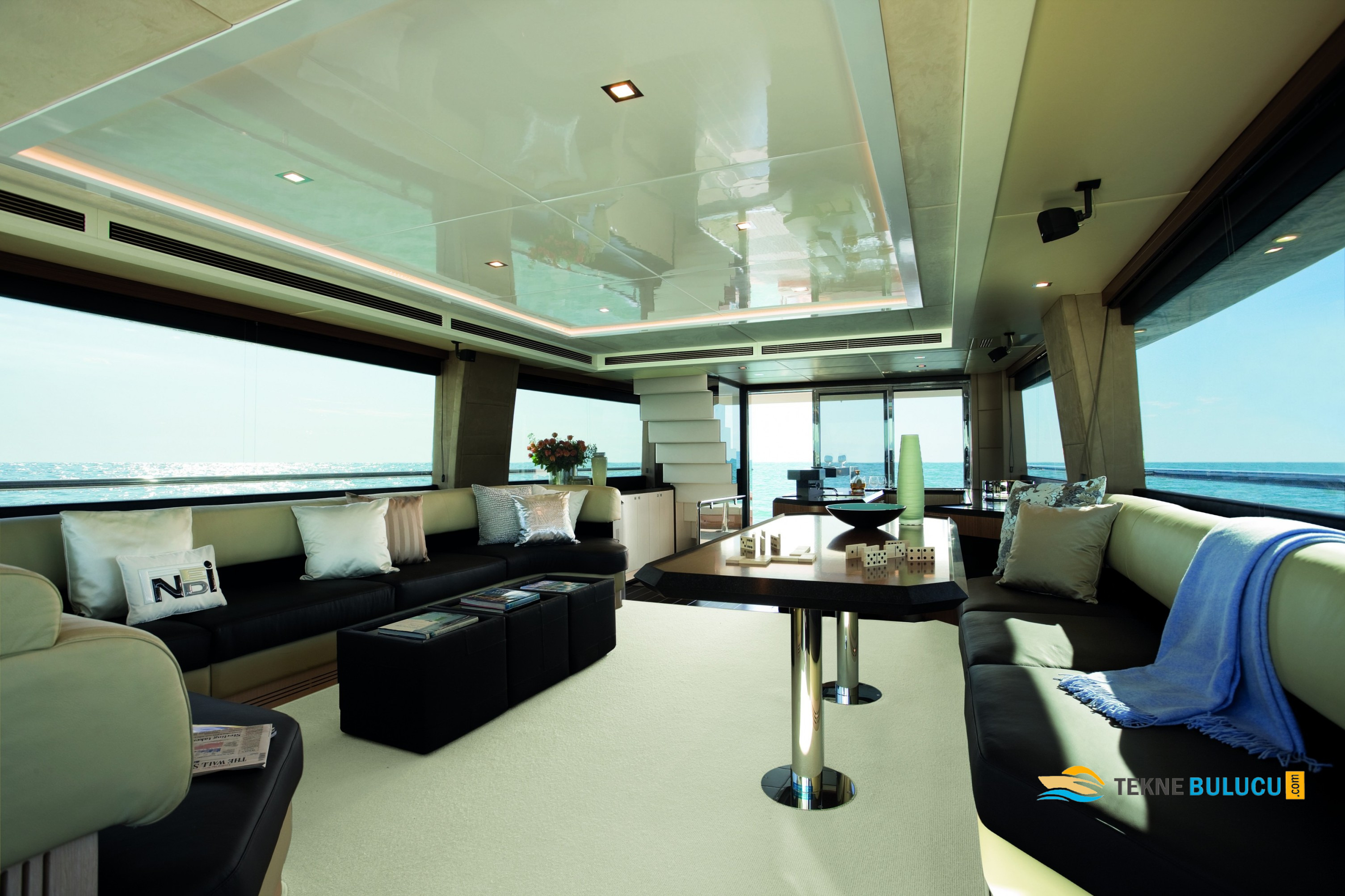 Azimut Magellano 74 2013 iç mekan 2