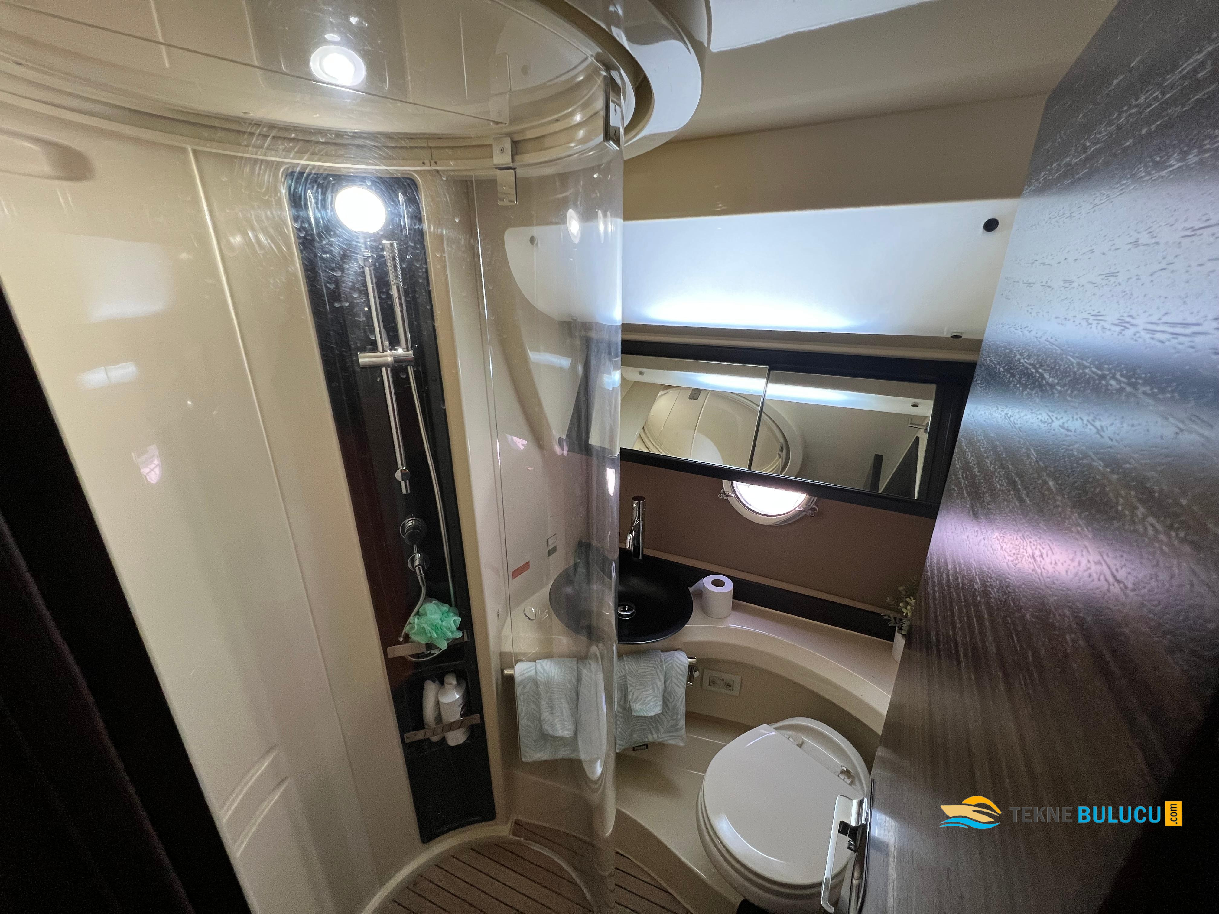Azimut 40S 2014 iç mekan 3