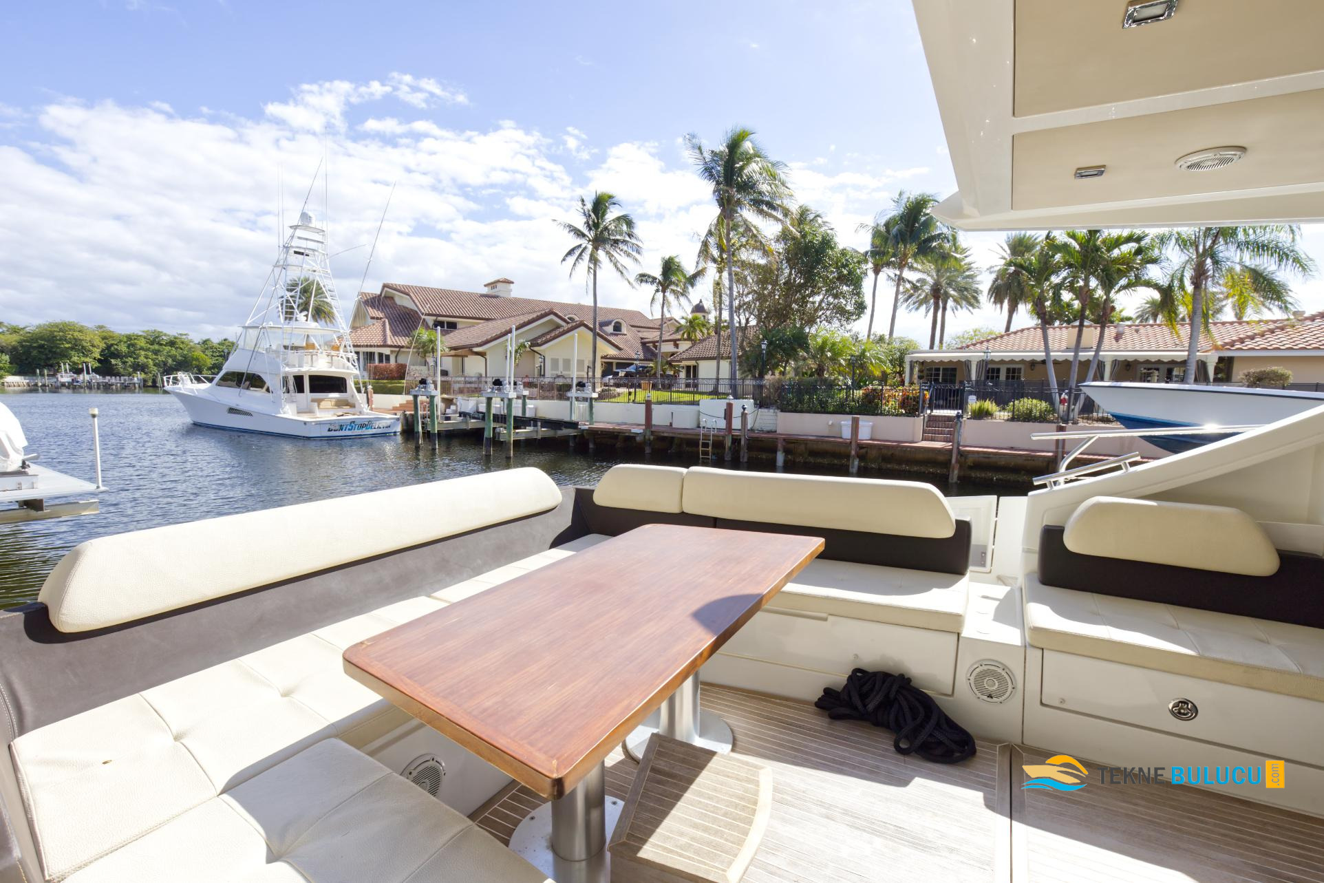 Azimut 55S 2012 iç mekan 3