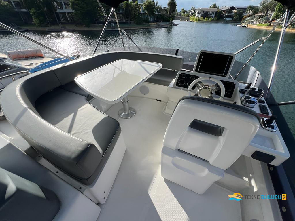 Azimut Magellano 43 2015 iç mekan 3