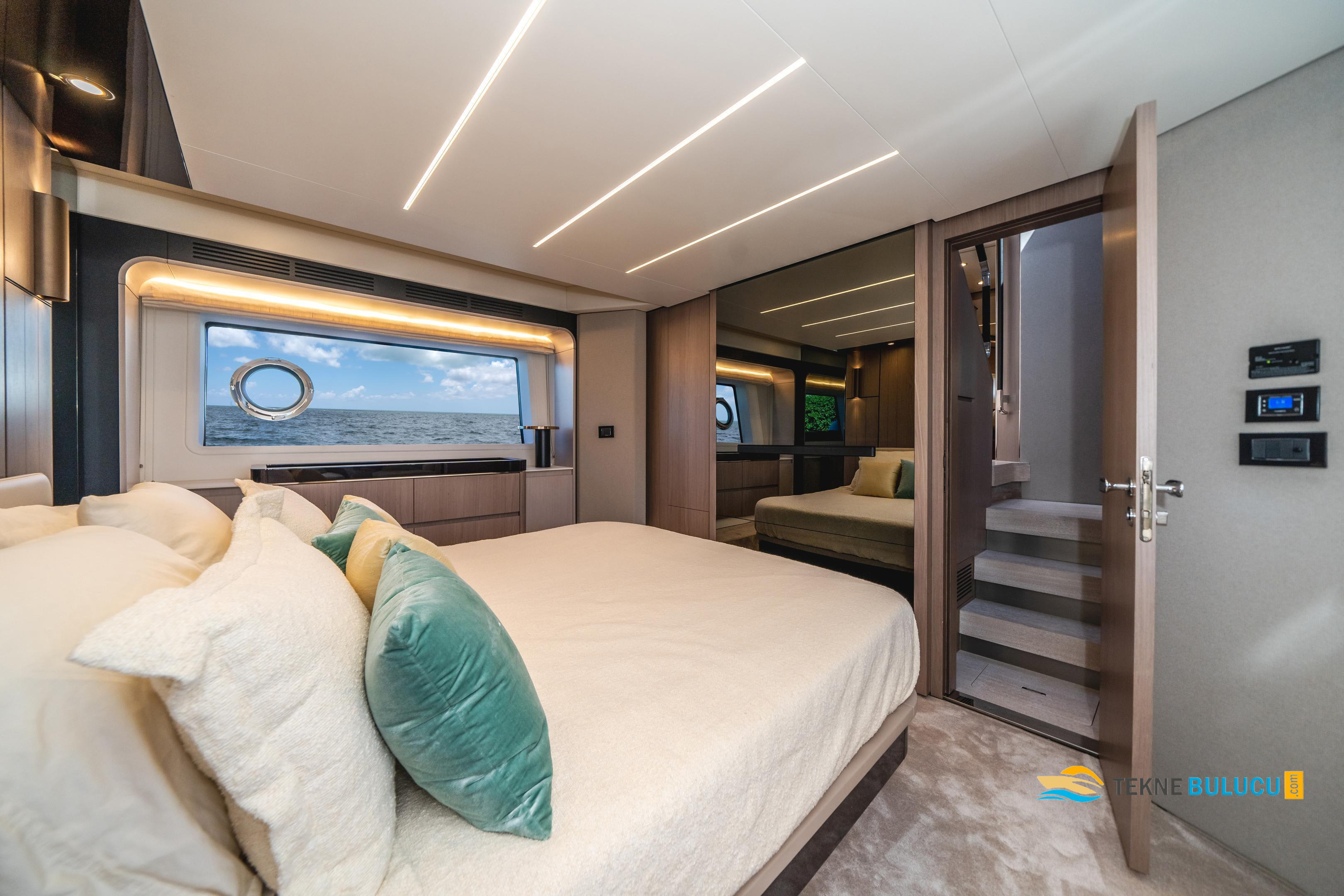 Azimut 72 Fly 2016 iç mekan 2