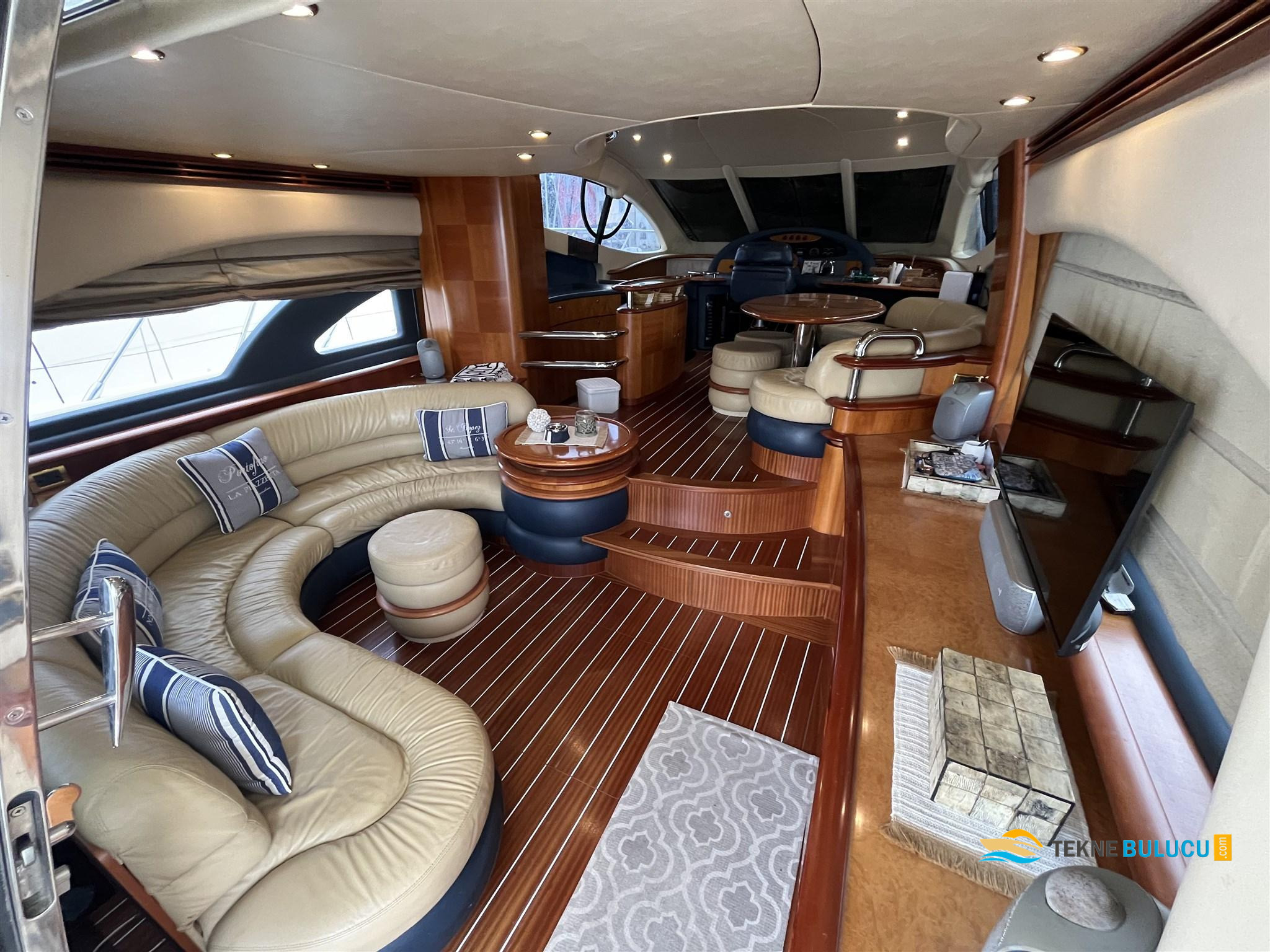 Azimut 55 Fly Yeni Kasa 2022 iç mekan 3