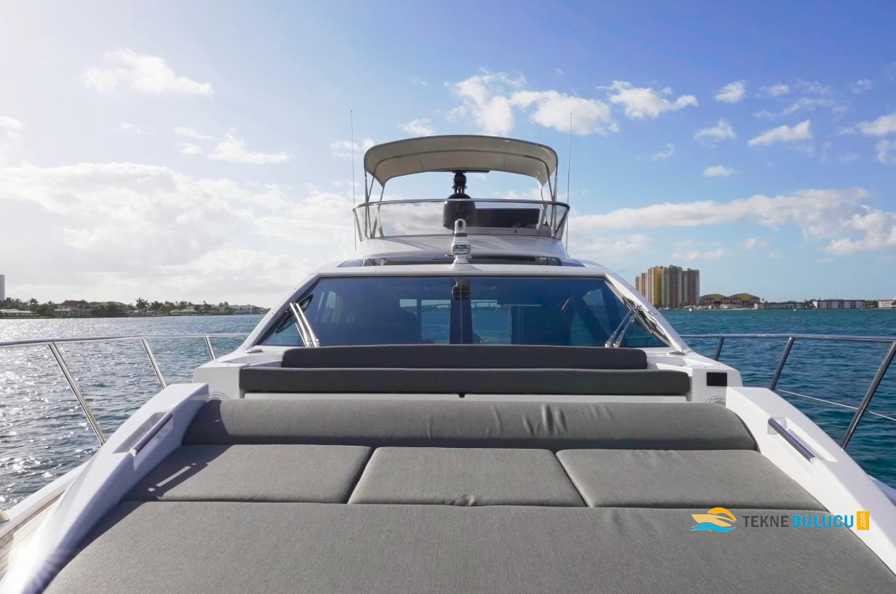 Azimut S6 2018 iç mekan 2