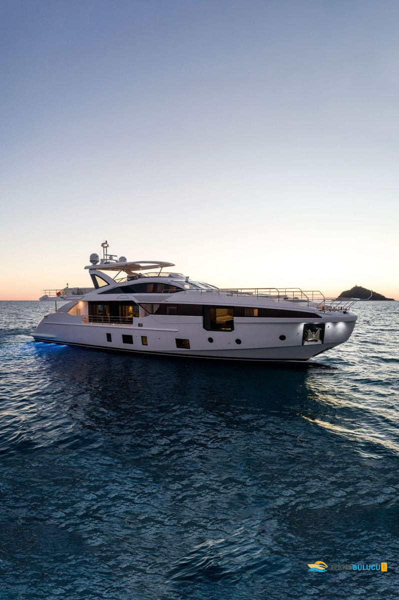 Azimut Grande 32 Metri 2019 iç mekan 2