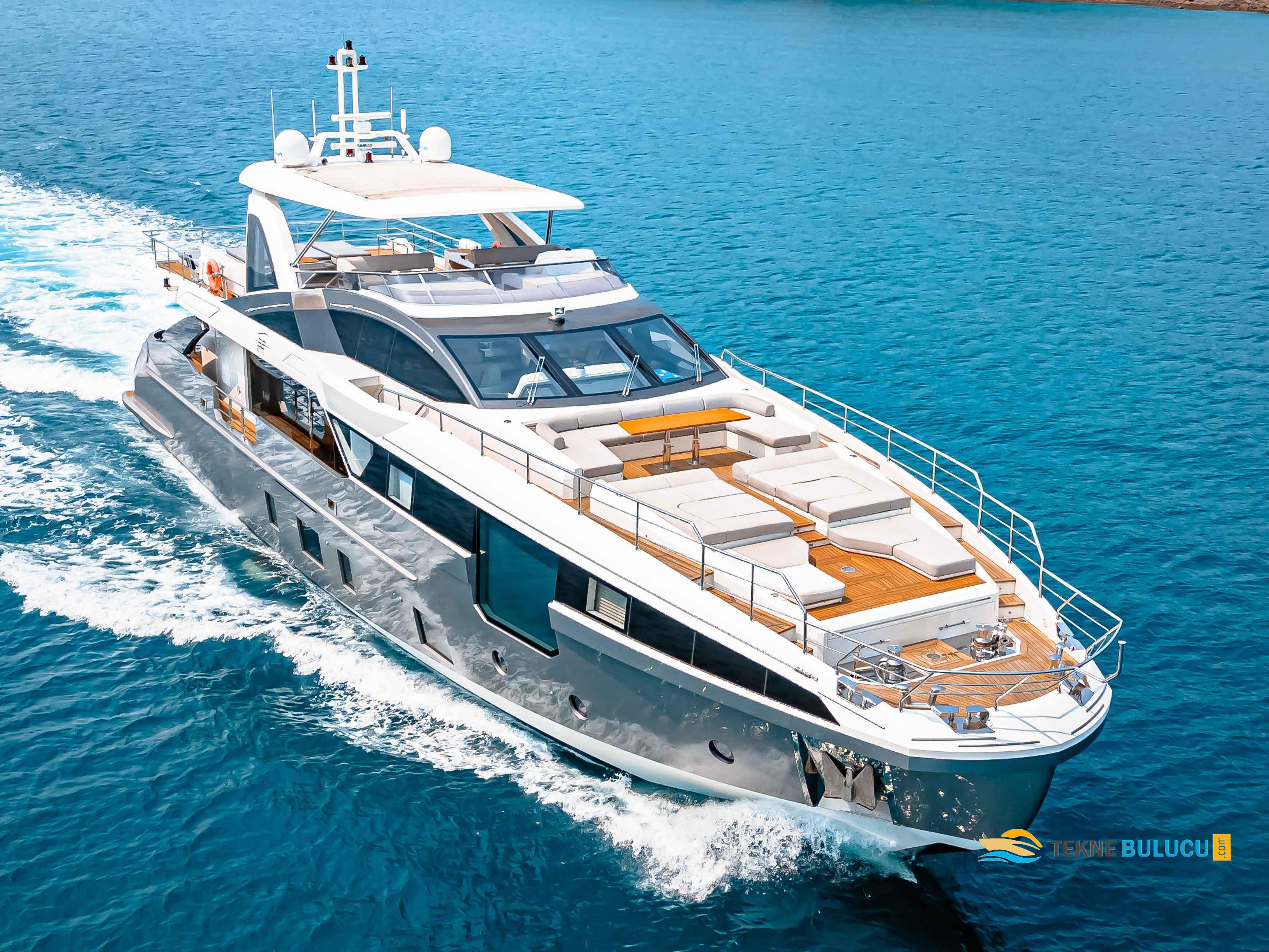 Azimut Grande 32 Metri 2025 iç mekan 3