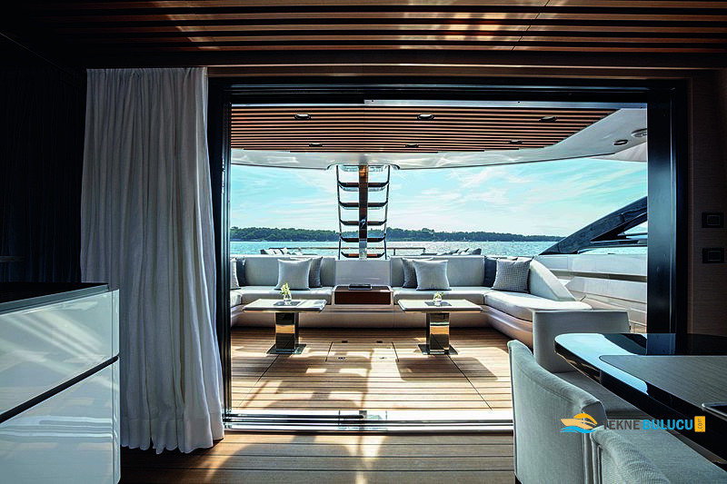 Azimut S10 2019 iç mekan 1
