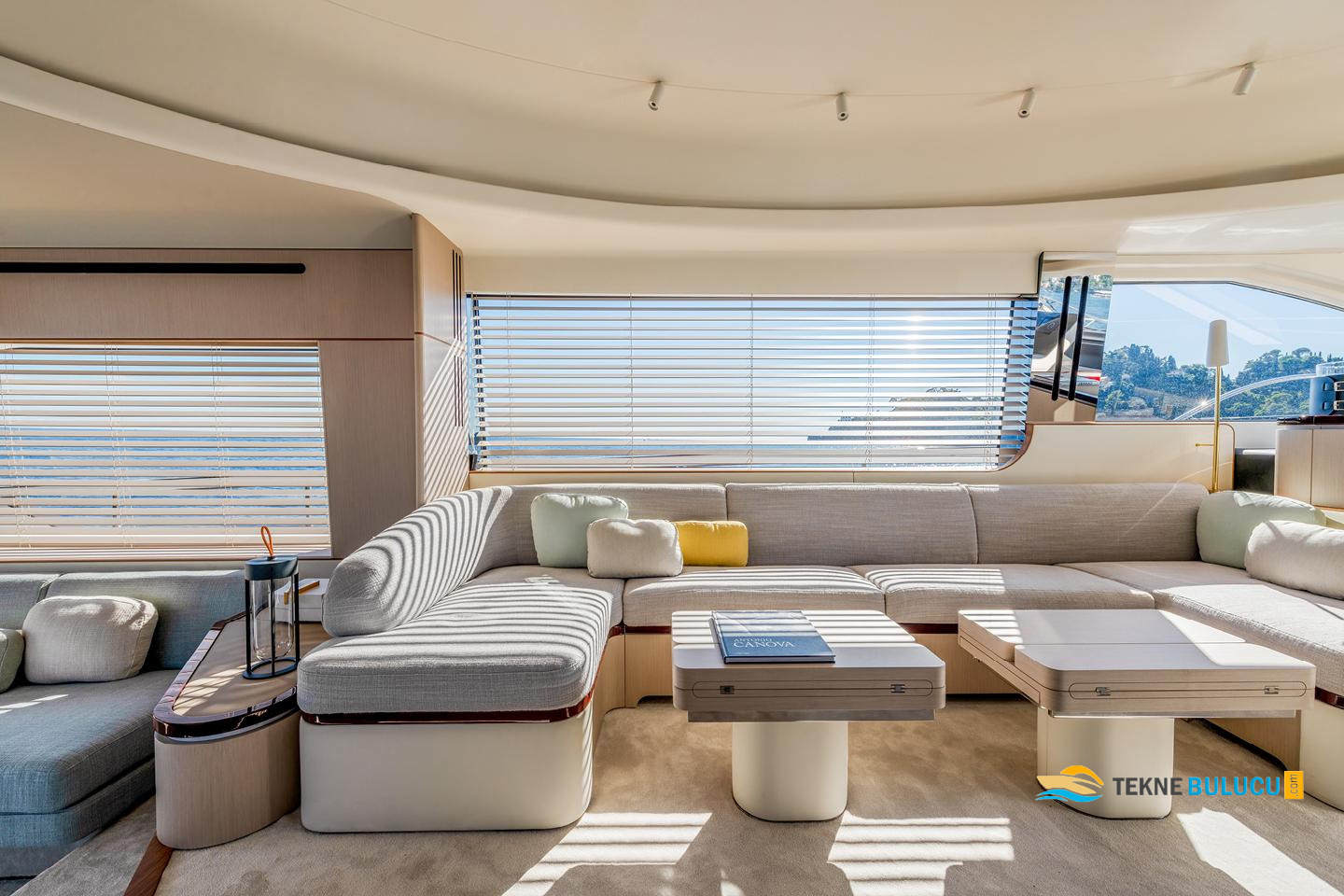 Azimut 68 Fly 2021 iç mekan 3