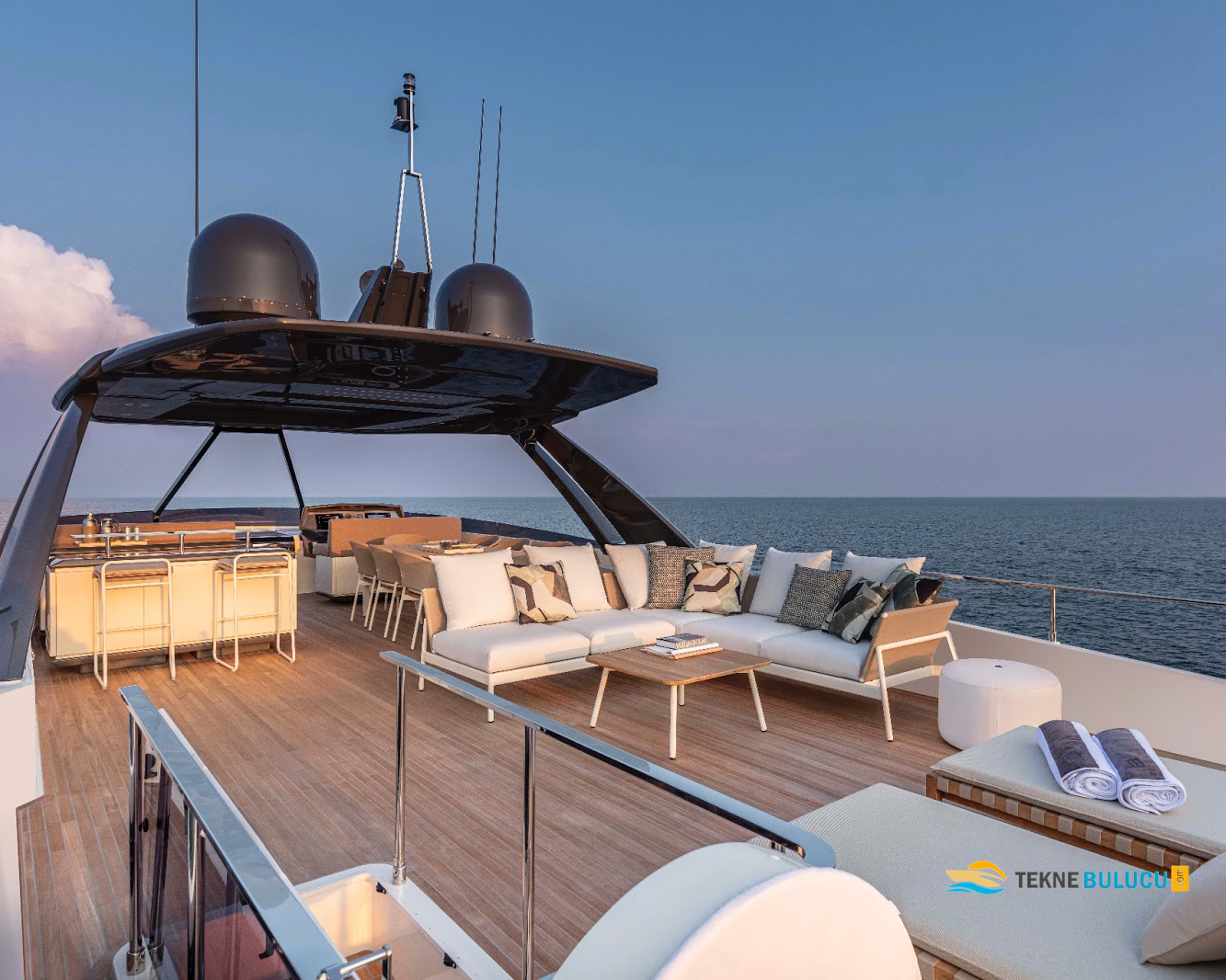 Azimut Grande Trideck 2025 iç mekan 3